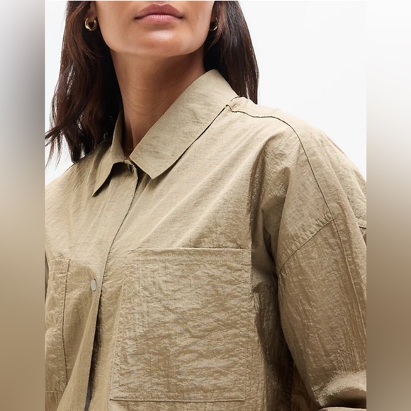 Athleta Lunar Sheen Shirt Medium NWOT - Picture 3 of 13